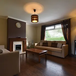  Holiday home Lasswade Road House